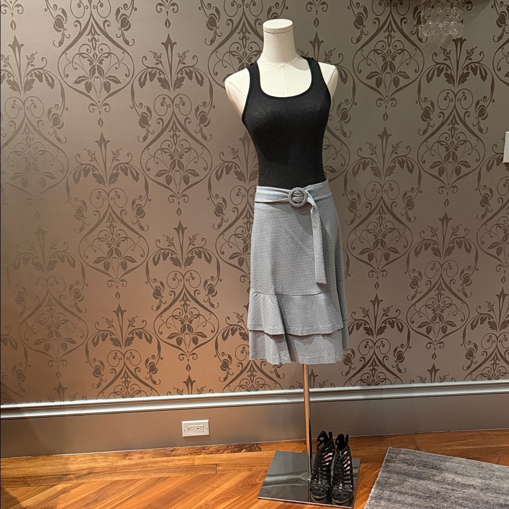 Odille Polka Dot Ruffle Skirt Size 4 + Urban Behavior Black Tank XS Chic Outfit
